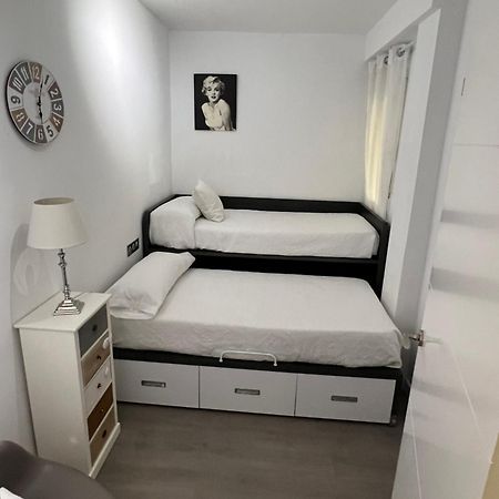 Nuevo!! Apartamento Lujo&Confort. Parking Sevilla Exterior foto
