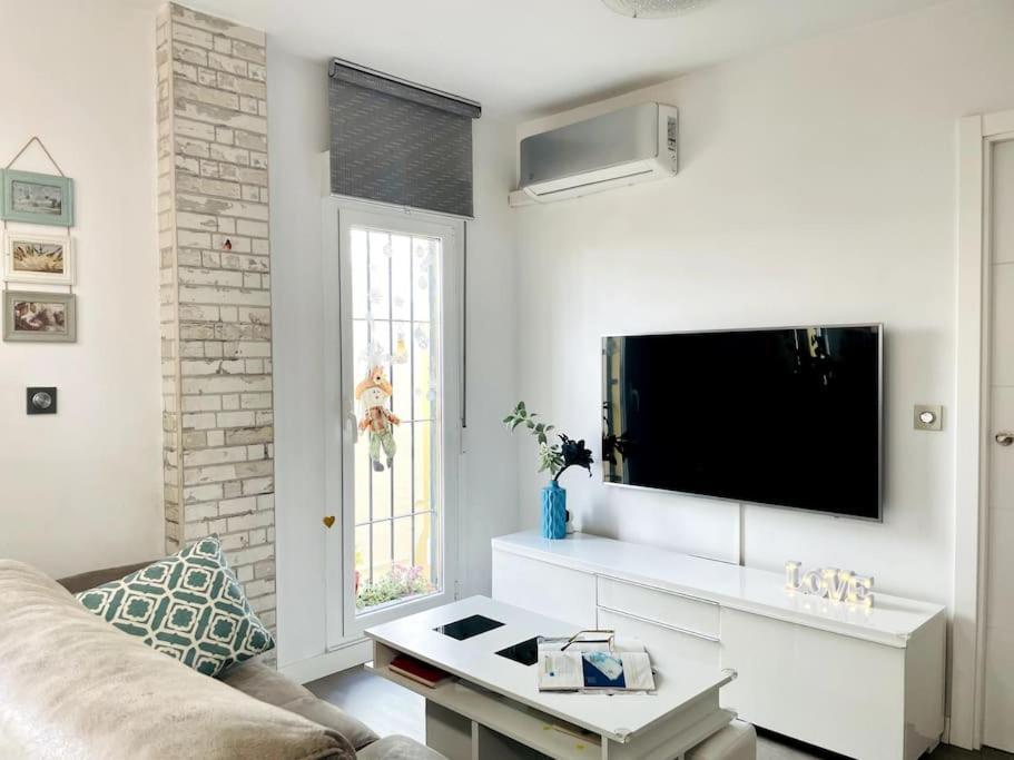 Nuevo!! Apartamento Lujo&Confort. Parking Sevilla Exterior foto